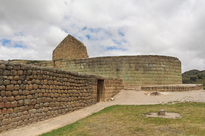 Ingapirca, Ecuador: Inca-period elliptical stonework often interpreted as the Temple of the Sun, showing Inti worship in Kichwa lands.