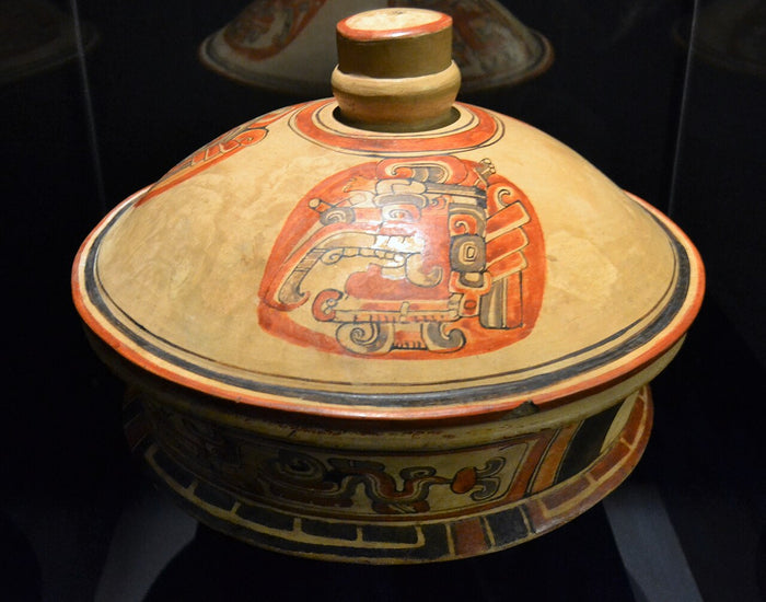 Lidded Maya vessel, Guatemala national museum, with Itzamnaaj depicted as a bird on the lid.